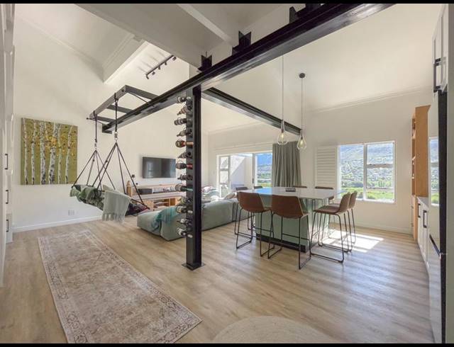 2 BEDROOM PROPERTY TO RENT IN HOUT BAY CENTRAL